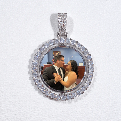 3D Spinning 2-Faced Custom Picture Pendant