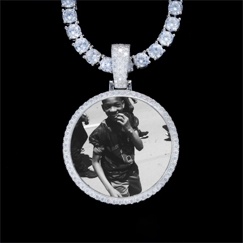 925S & VVS Moissanite 3D Circle Custom Picture Pendant