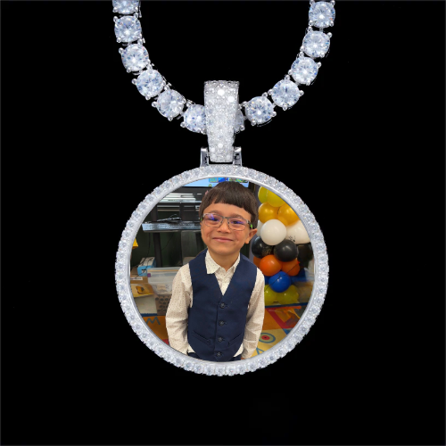 925S & VVS Moissanite 3D Circle Custom Picture Pendant