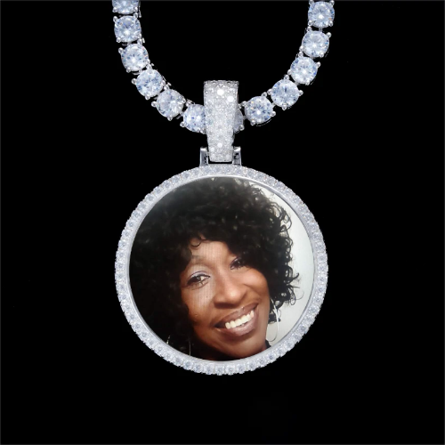 925S & VVS Moissanite 3D Circle Custom Picture Pendant