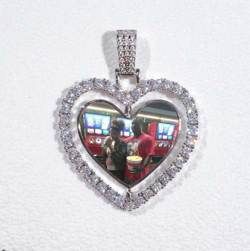 3D Spinning 2-Faced Heart Custom Picture Pendant
