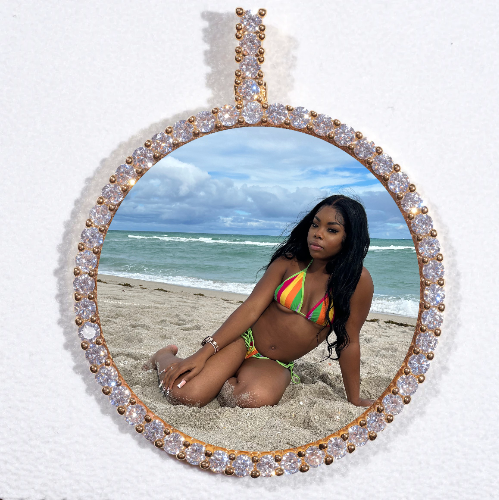 LARGE 3D CIRCLE CUSTOM PICTURE PENDANT