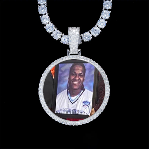 925S & VVS Moissanite 3D Circle Custom Picture Pendant