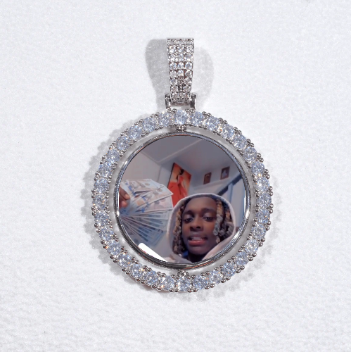 3D Spinning 2-Faced Custom Picture Pendant