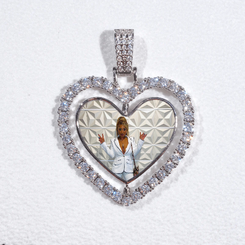3D Spinning 2-Faced Heart Custom Picture Pendant