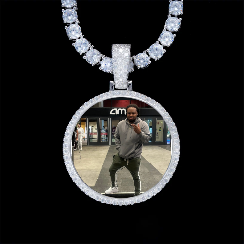 925S & VVS Moissanite 3D Circle Custom Picture Pendant