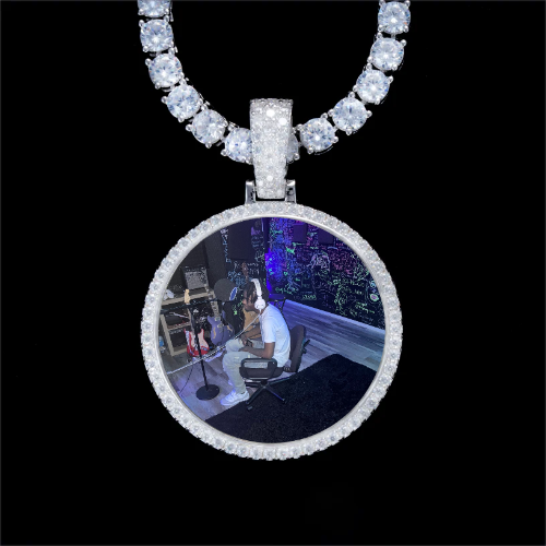 925S & VVS Moissanite 3D Circle Custom Picture Pendant