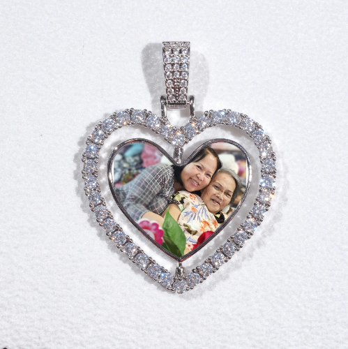 3D Spinning 2-Faced Heart Custom Picture Pendant