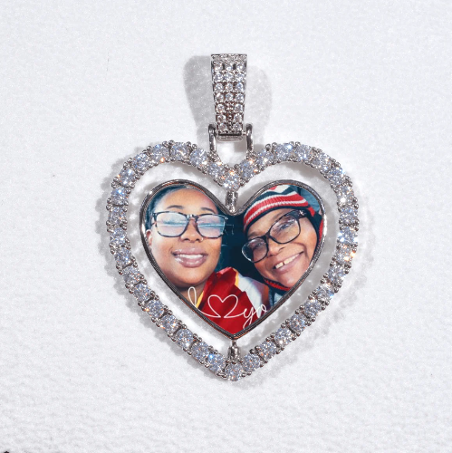 3D Spinning 2-Faced Heart Custom Picture Pendant