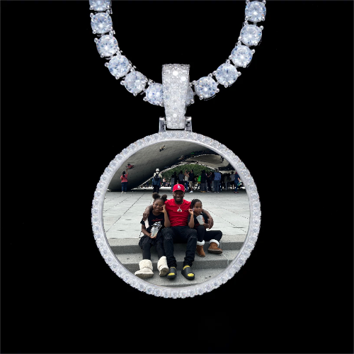 925S & VVS Moissanite 3D Circle Custom Picture Pendant