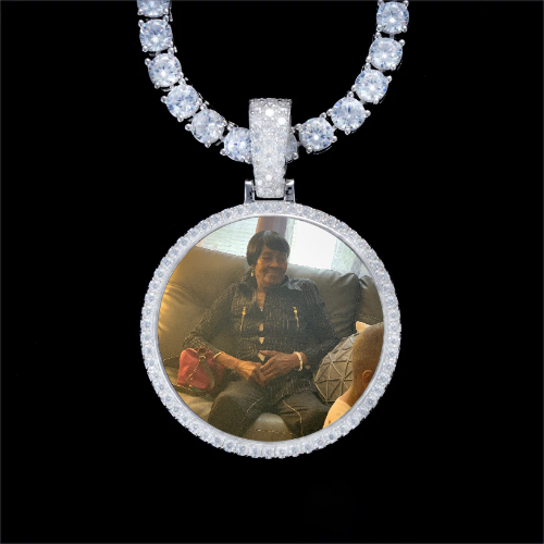 925S & VVS Moissanite 3D Circle Custom Picture Pendant