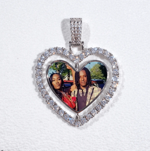 3D Spinning 2-Faced Heart Custom Picture Pendant