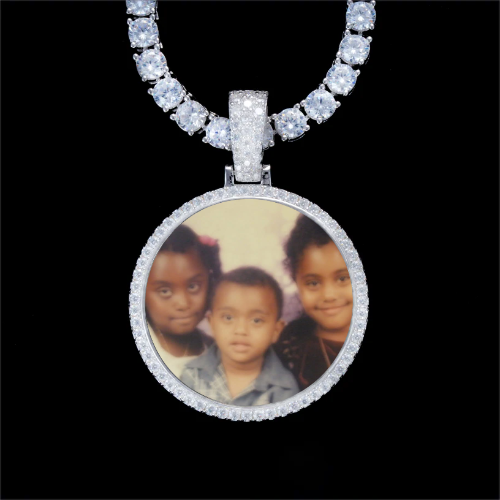 925S & VVS Moissanite 3D Circle Custom Picture Pendant