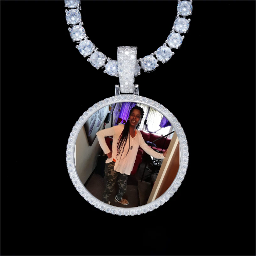 925S & VVS Moissanite 3D Circle Custom Picture Pendant