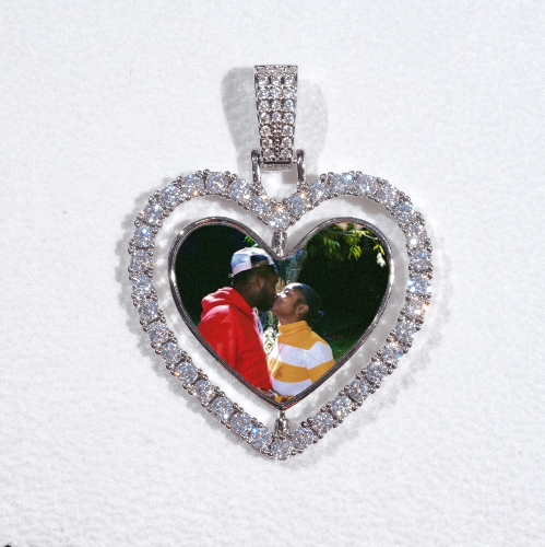 3D Spinning 2-Faced Heart Custom Picture Pendant