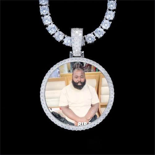925S & VVS Moissanite 3D Circle Custom Picture Pendant