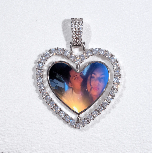 3D Spinning 2-Faced Heart Custom Picture Pendant