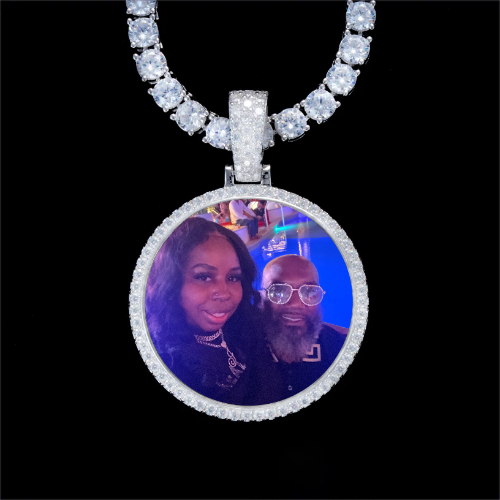 925S & VVS Moissanite 3D Circle Custom Picture Pendant