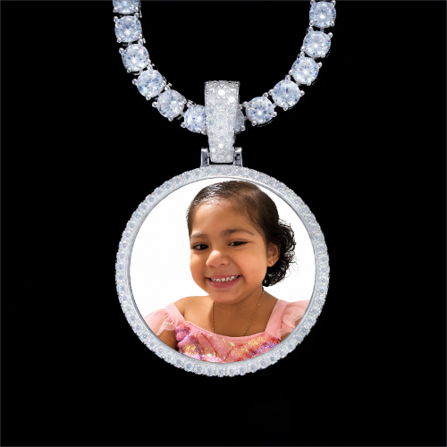 925S & VVS Moissanite 3D Circle Custom Picture Pendant