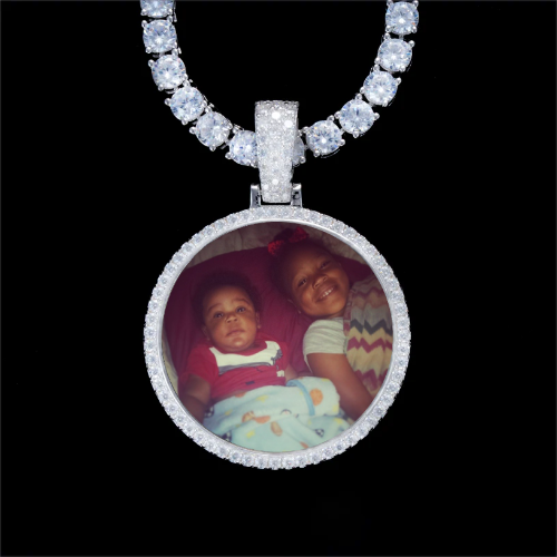 925S & VVS Moissanite 3D Circle Custom Picture Pendant