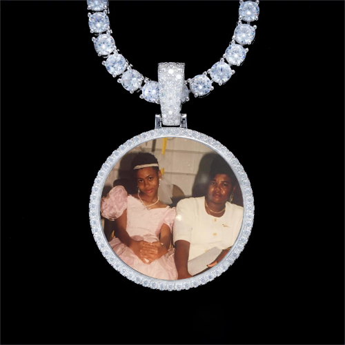 925S & VVS Moissanite 3D Circle Custom Picture Pendant