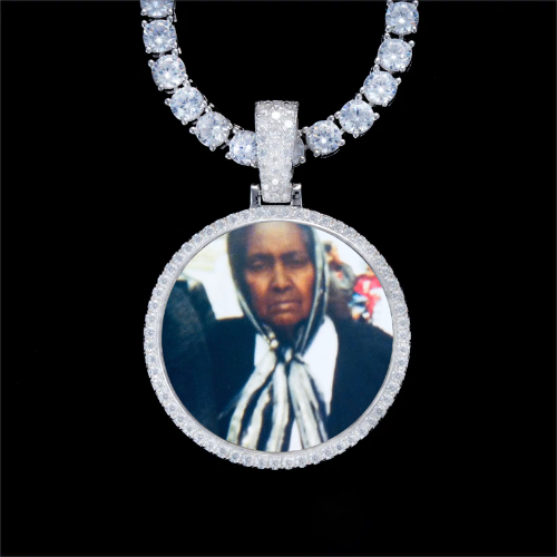 925S & VVS Moissanite 3D Circle Custom Picture Pendant