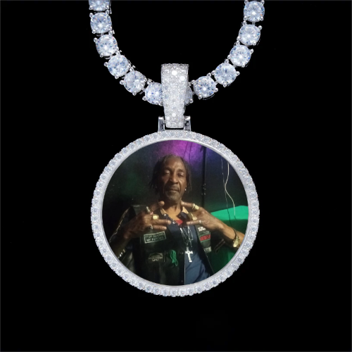 925S & VVS Moissanite 3D Circle Custom Picture Pendant