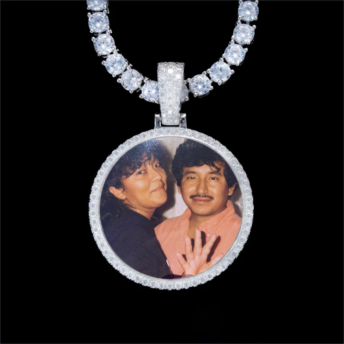 925S & VVS Moissanite 3D Circle Custom Picture Pendant