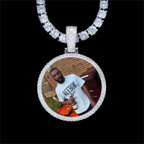 925S & VVS Moissanite 3D Circle Custom Picture Pendant