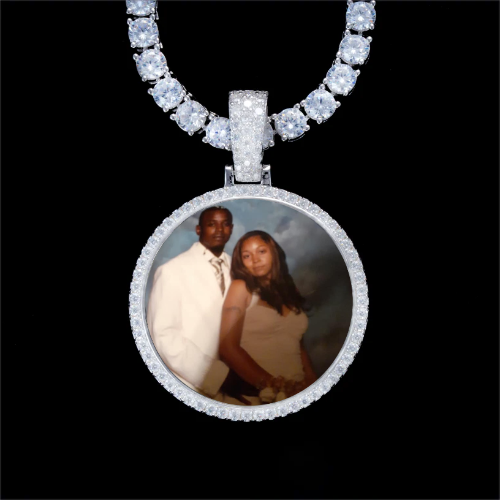 925S & VVS Moissanite 3D Circle Custom Picture Pendant