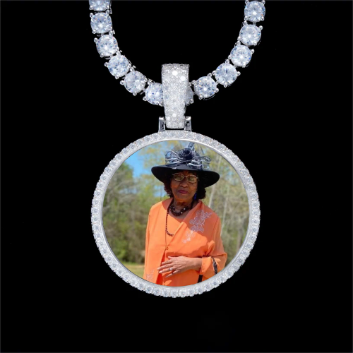 925S & VVS Moissanite 3D Circle Custom Picture Pendant