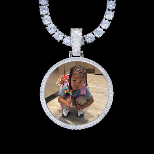 925S & VVS Moissanite 3D Circle Custom Picture Pendant
