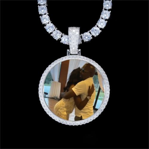 925S & VVS Moissanite 3D Circle Custom Picture Pendant