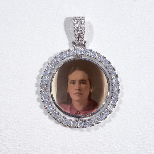 3D Spinning 2-Faced Custom Picture Pendant