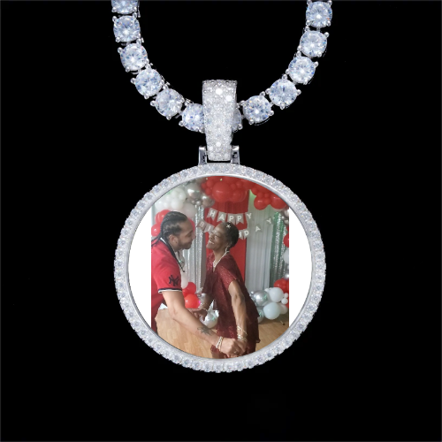 925S & VVS Moissanite 3D Circle Custom Picture Pendant
