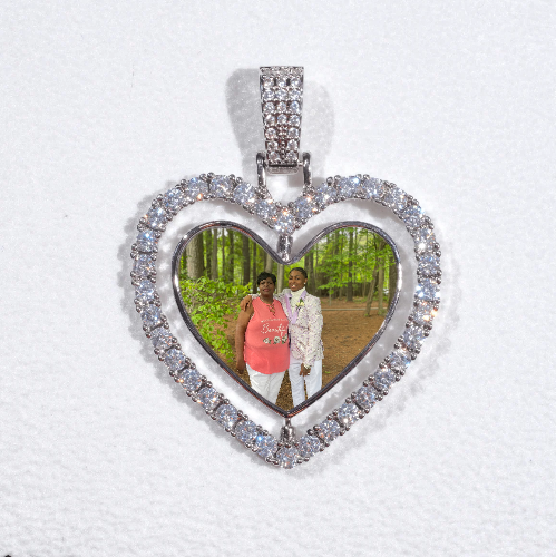 3D Spinning 2-Faced Heart Custom Picture Pendant