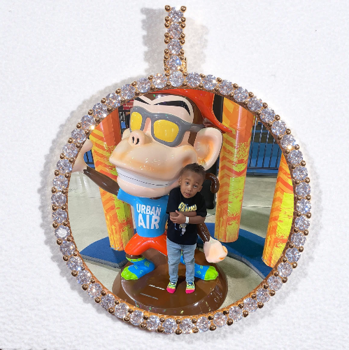 LARGE 3D CIRCLE CUSTOM PICTURE PENDANT