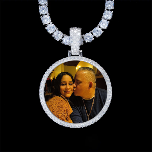 925S & VVS Moissanite 3D Circle Custom Picture Pendant