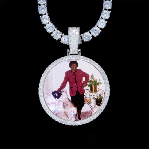 925S & VVS Moissanite 3D Circle Custom Picture Pendant