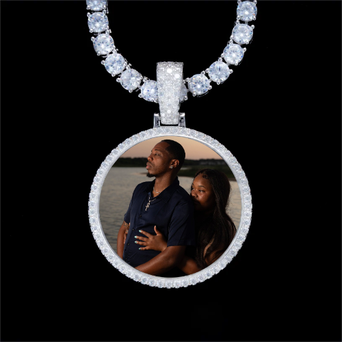 925S & VVS Moissanite 3D Circle Custom Picture Pendant