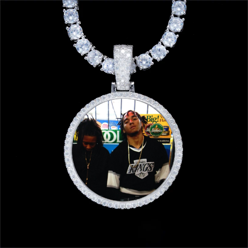 925S & VVS Moissanite 3D Circle Custom Picture Pendant