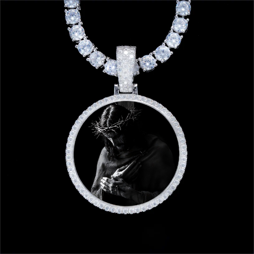 925S & VVS Moissanite 3D Circle Custom Picture Pendant