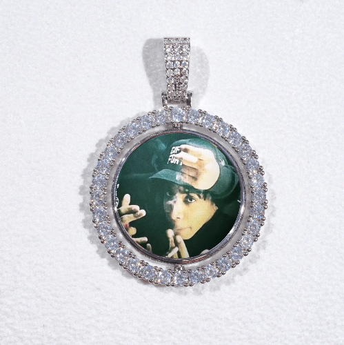 3D Spinning 2-Faced Custom Picture Pendant
