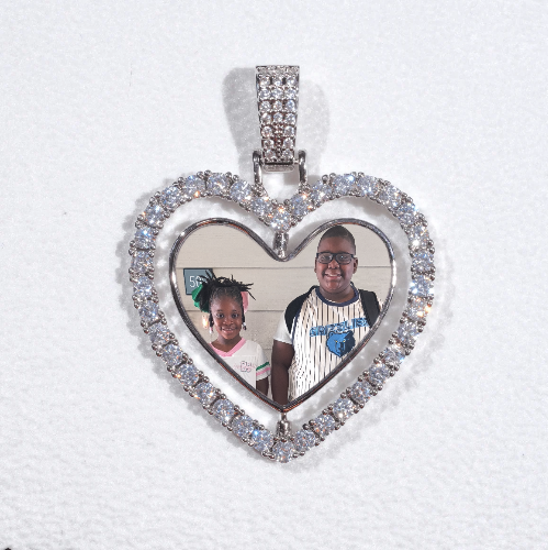 3D Spinning 2-Faced Heart Custom Picture Pendant