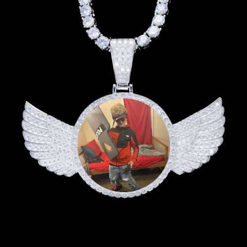 925S & VVS Moissanite 3D Wing Custom Picture Pendant