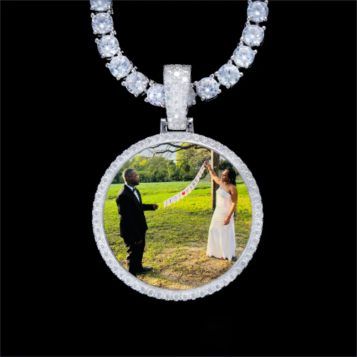 925S & VVS Moissanite 3D Circle Custom Picture Pendant