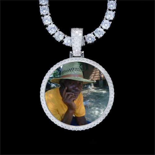 925S & VVS Moissanite 3D Circle Custom Picture Pendant