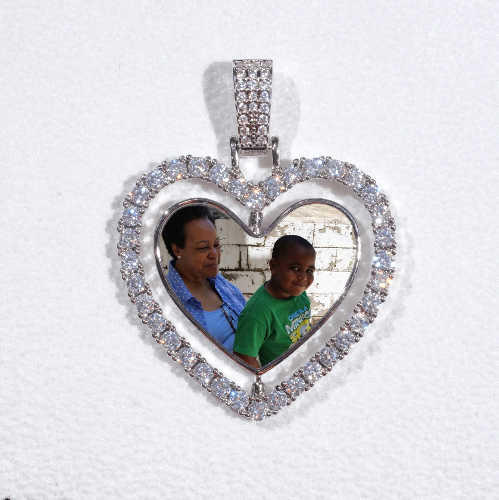3D Spinning 2-Faced Heart Custom Picture Pendant