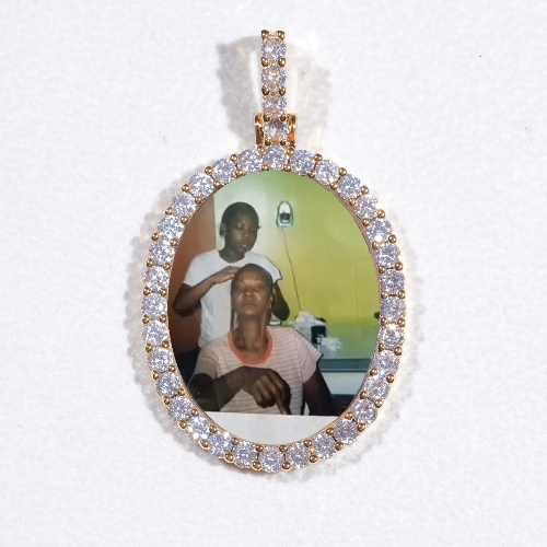 3D Oval Custom Picture Pendant