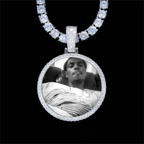 925S & VVS Moissanite 3D Circle Custom Picture Pendant